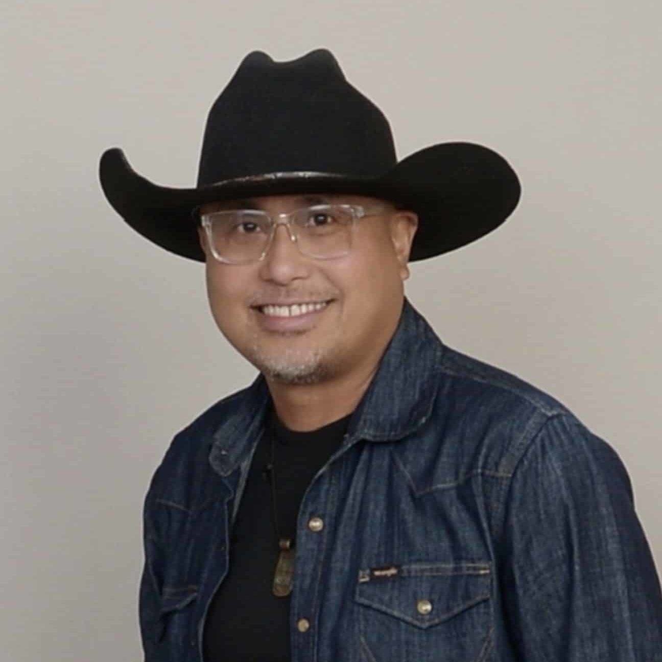 Richie Vios Headshot